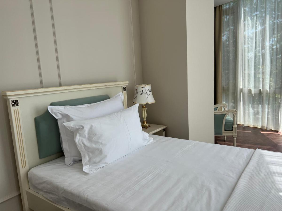 Sol Invictus Boutique Hotel Durres Albania Экстерьер фото