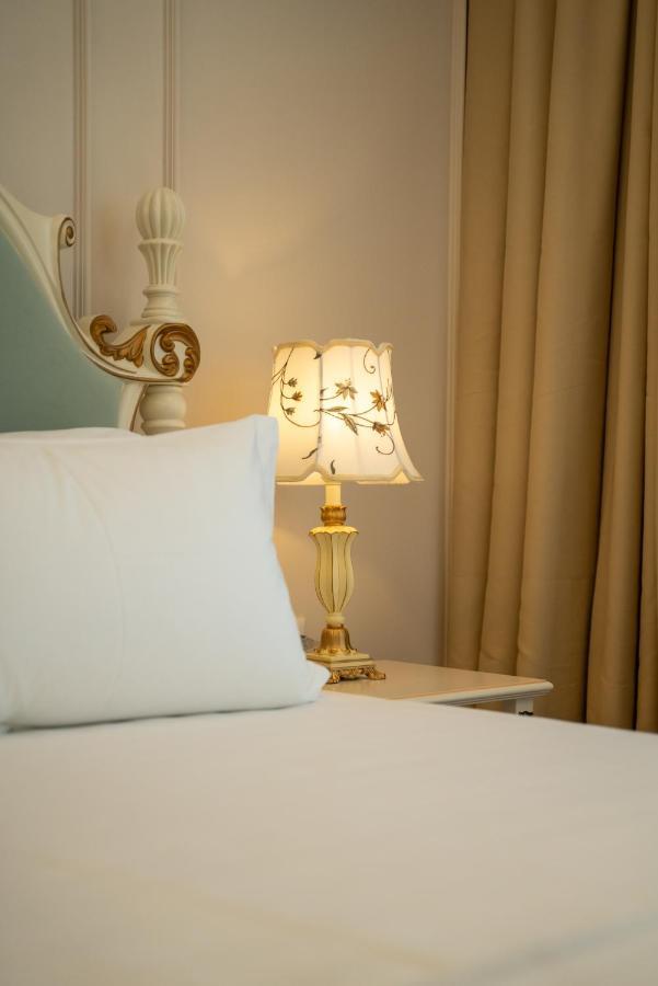 Sol Invictus Boutique Hotel Durres Albania Экстерьер фото